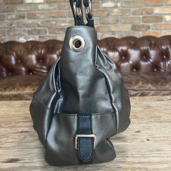 EUC - Miche Oakley Prima Shell Bag Silver Vegan Leather handles & carabiners - Picture 5 of 13